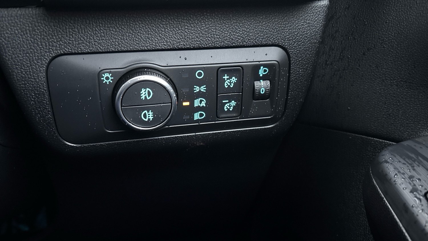 Used Ford Kuga 2025 for sale - 77431604: Photo 27