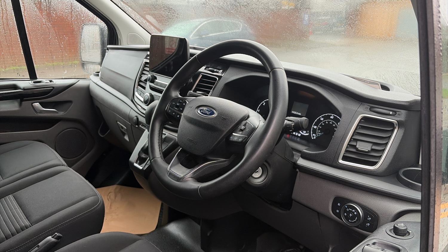 Used Ford Transit Custom 2023 for sale - 76594538: Photo 16