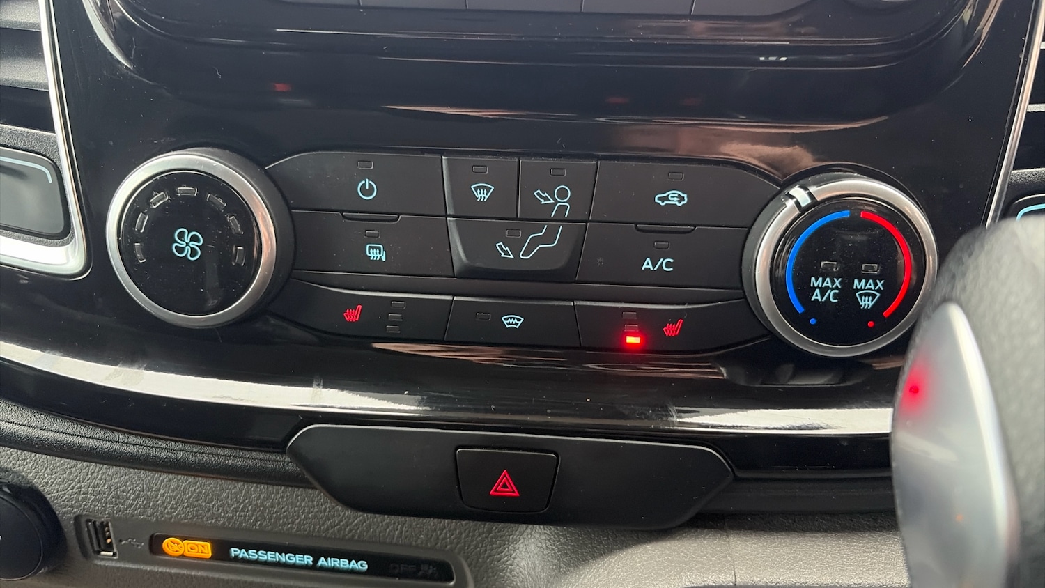 Used Ford Transit Custom 2023 for sale - 76594538: Photo 26