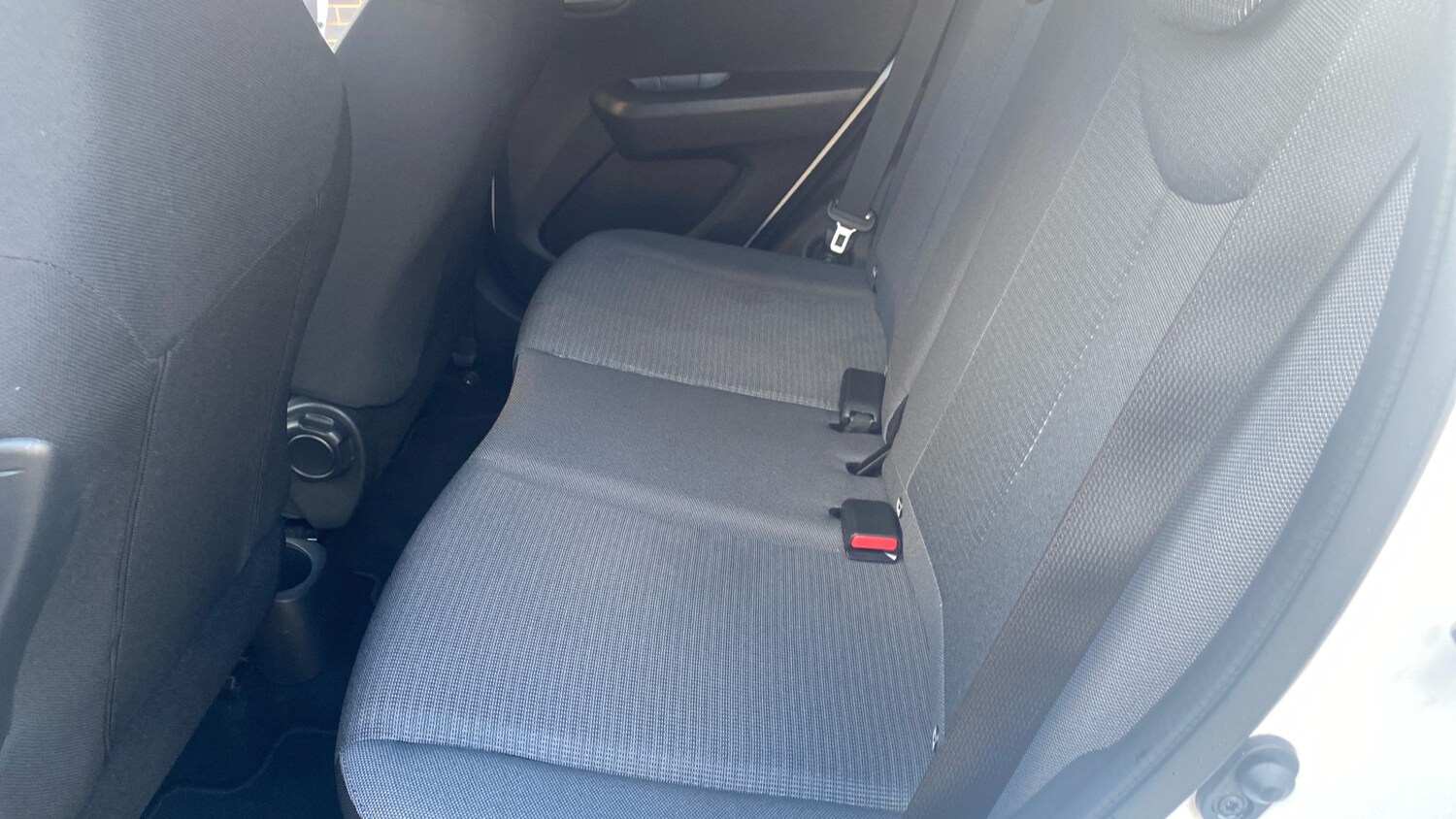 Used Toyota AYGO 2021 for sale - 77845188: Photo 16