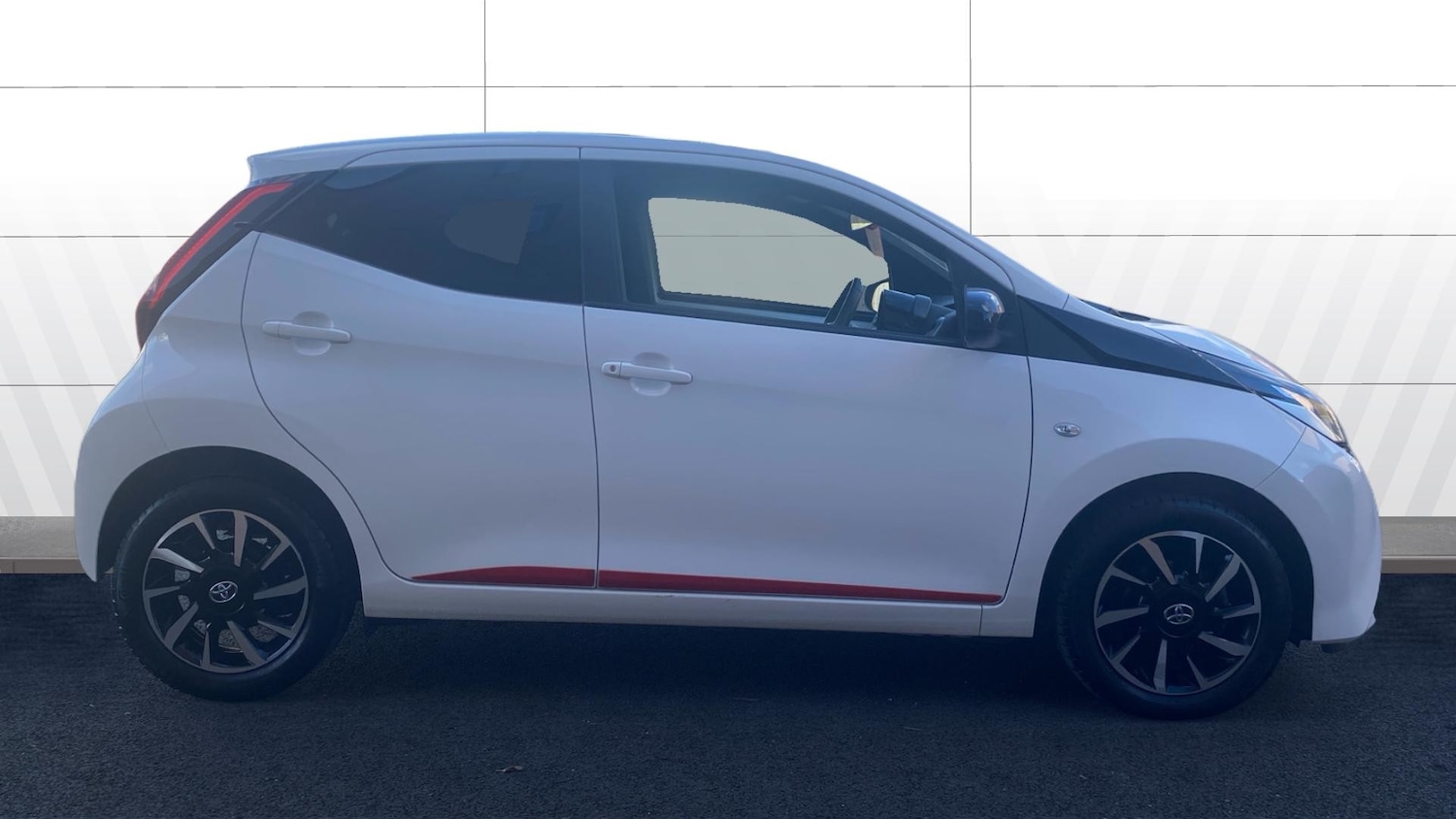 Used Toyota AYGO 2021 for sale - 77845188: Photo 5