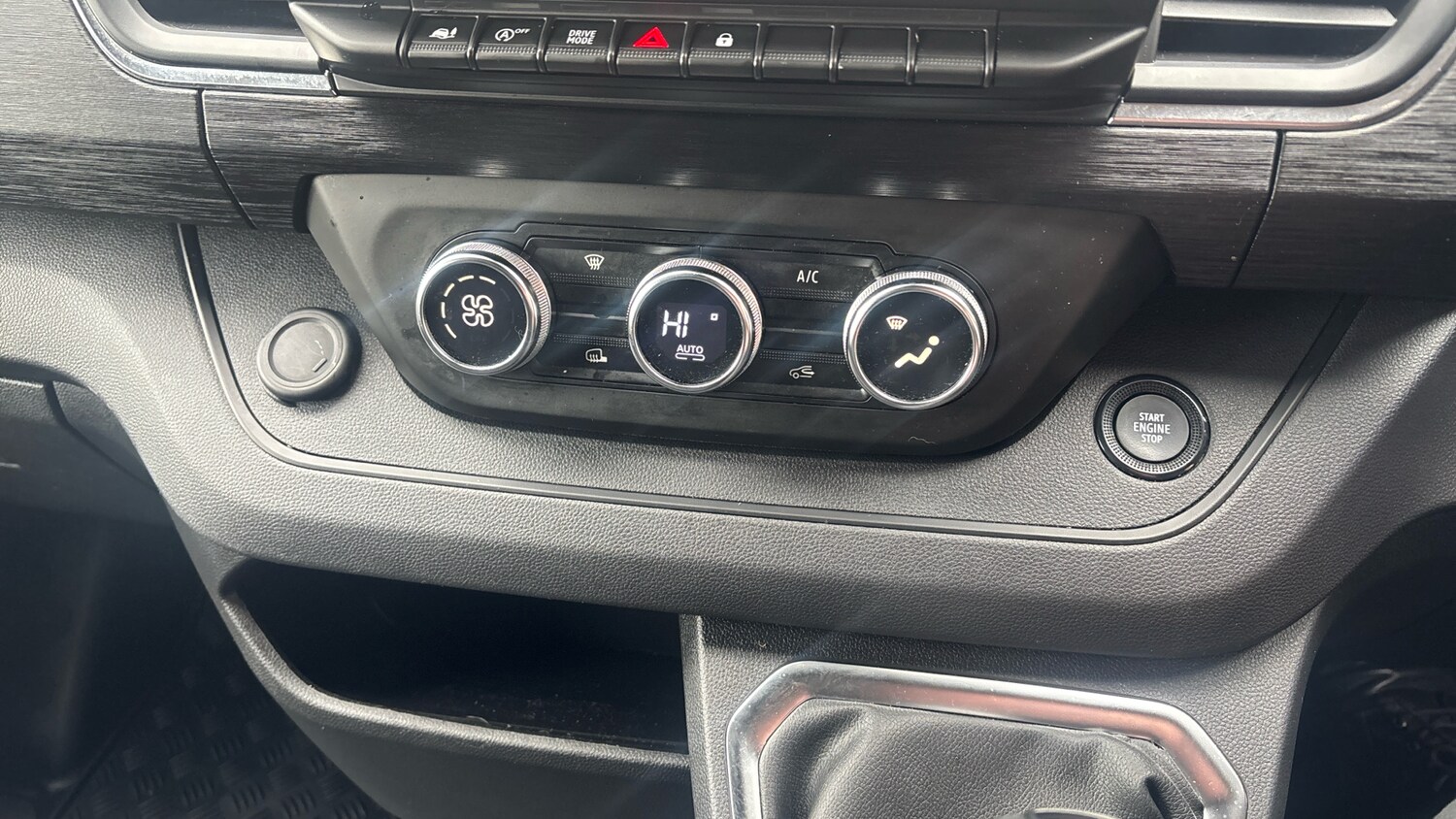 Used Renault Trafic 2024 for sale - 77340264: Photo 38