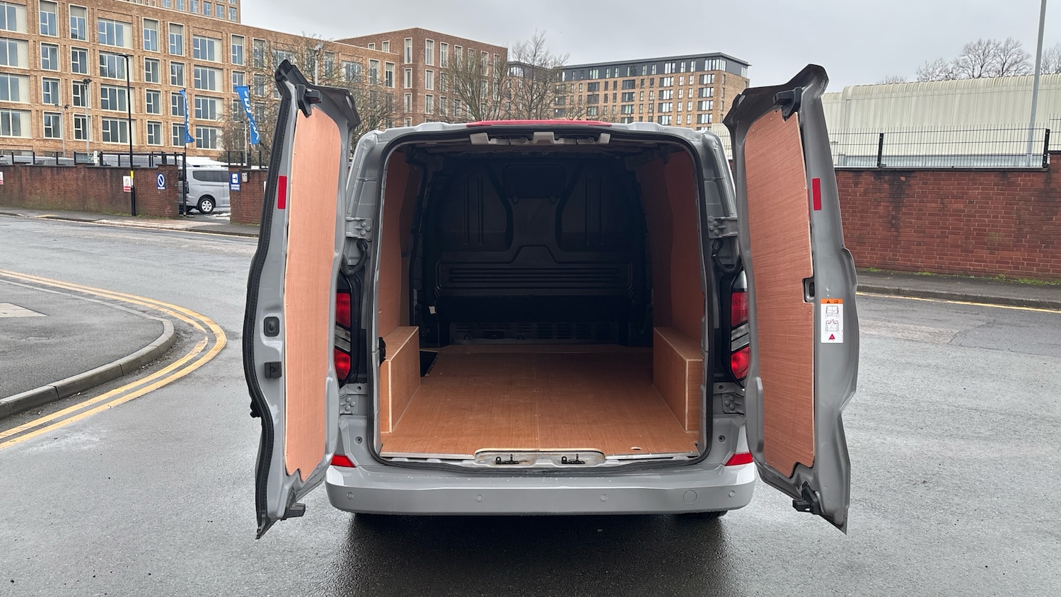 Used Ford Transit Custom 2024 for sale - 77167949: Photo 3