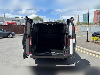 Used Ford Transit Custom 2025 for sale - 78640510: Photo