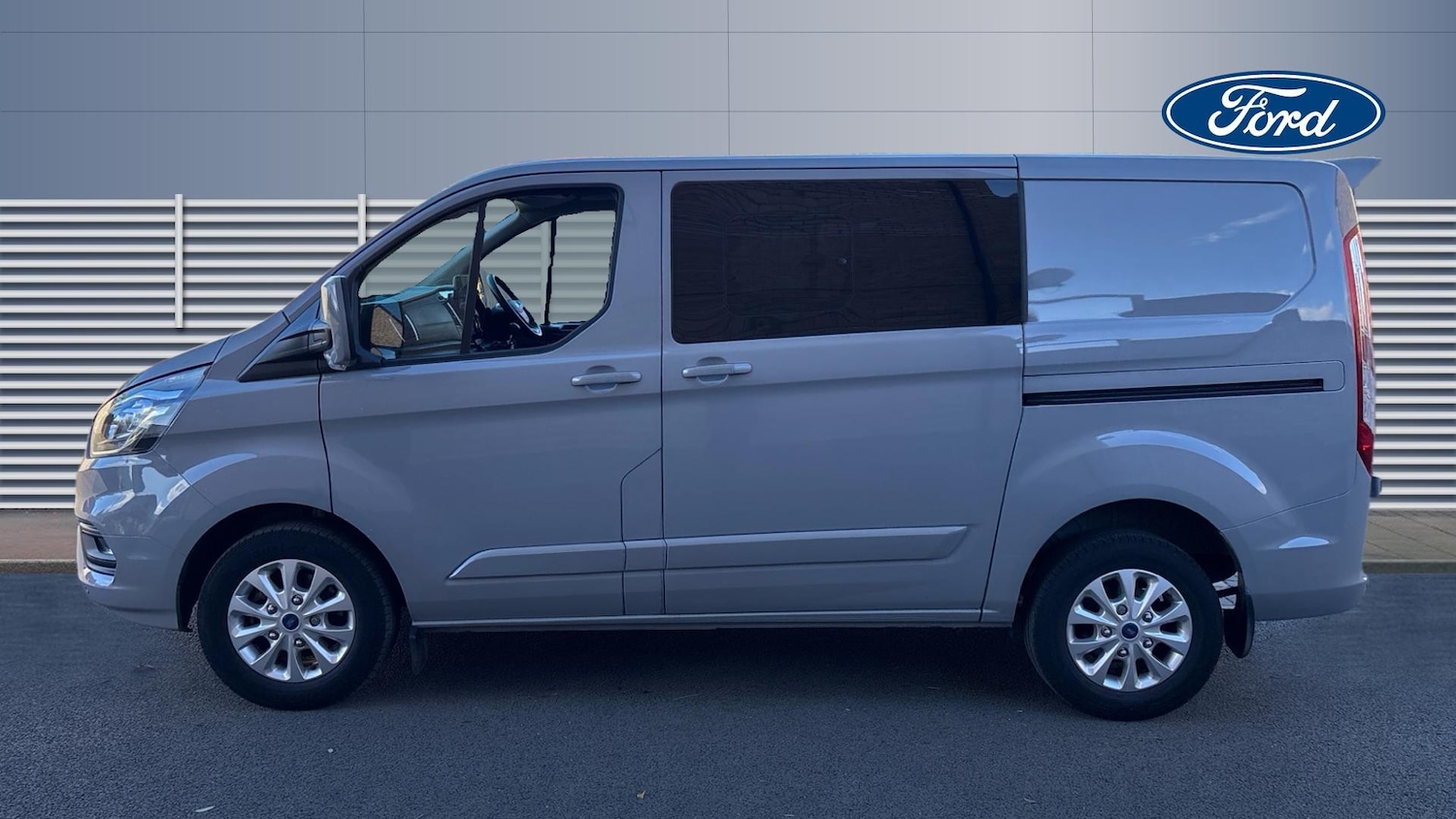 Used Ford Transit Custom 2023 for sale - 76461740: Photo 4