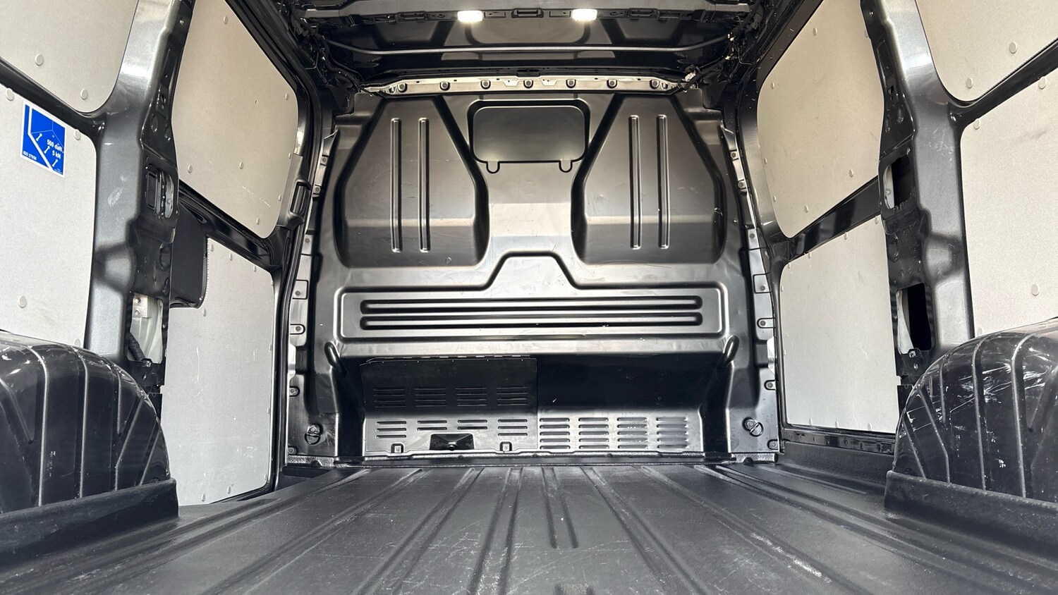 Used Ford Transit Custom 2024 for sale - 78090565: Photo 12