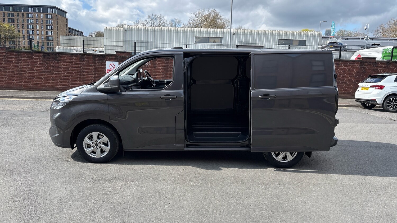 Used Ford Transit Custom 2024 for sale - 78090565: Photo 33