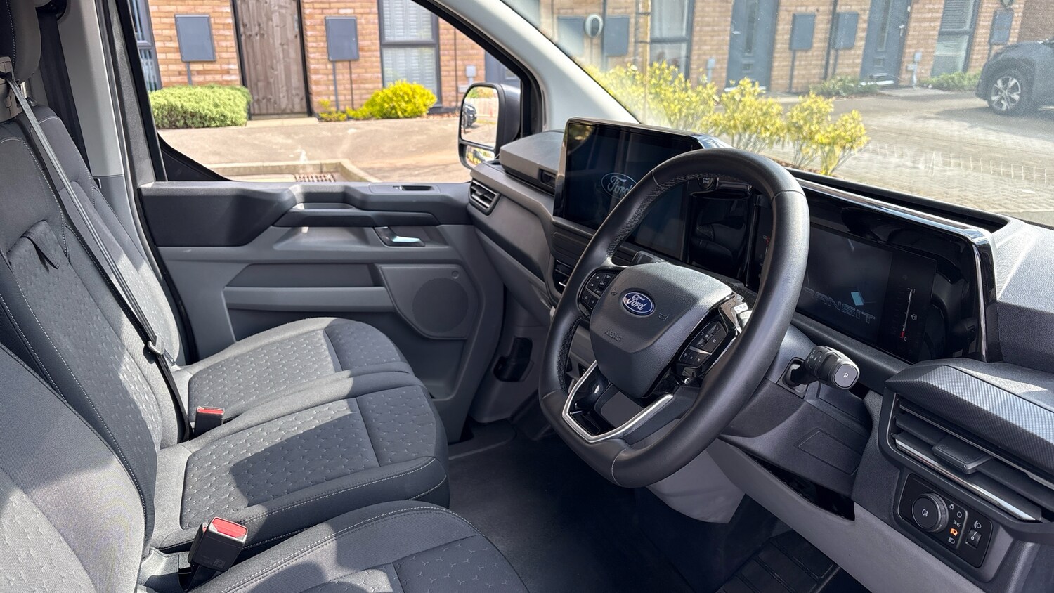 Used Ford Transit Custom 2024 for sale - 78090565: Photo 6