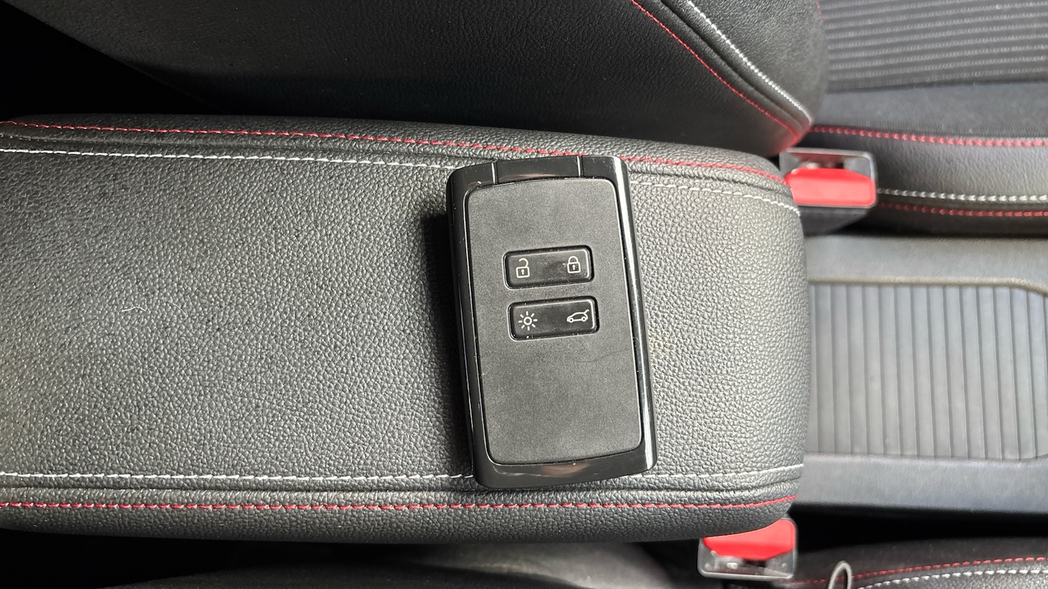 Used Renault Clio 2022 for sale - 76330349: Photo 20