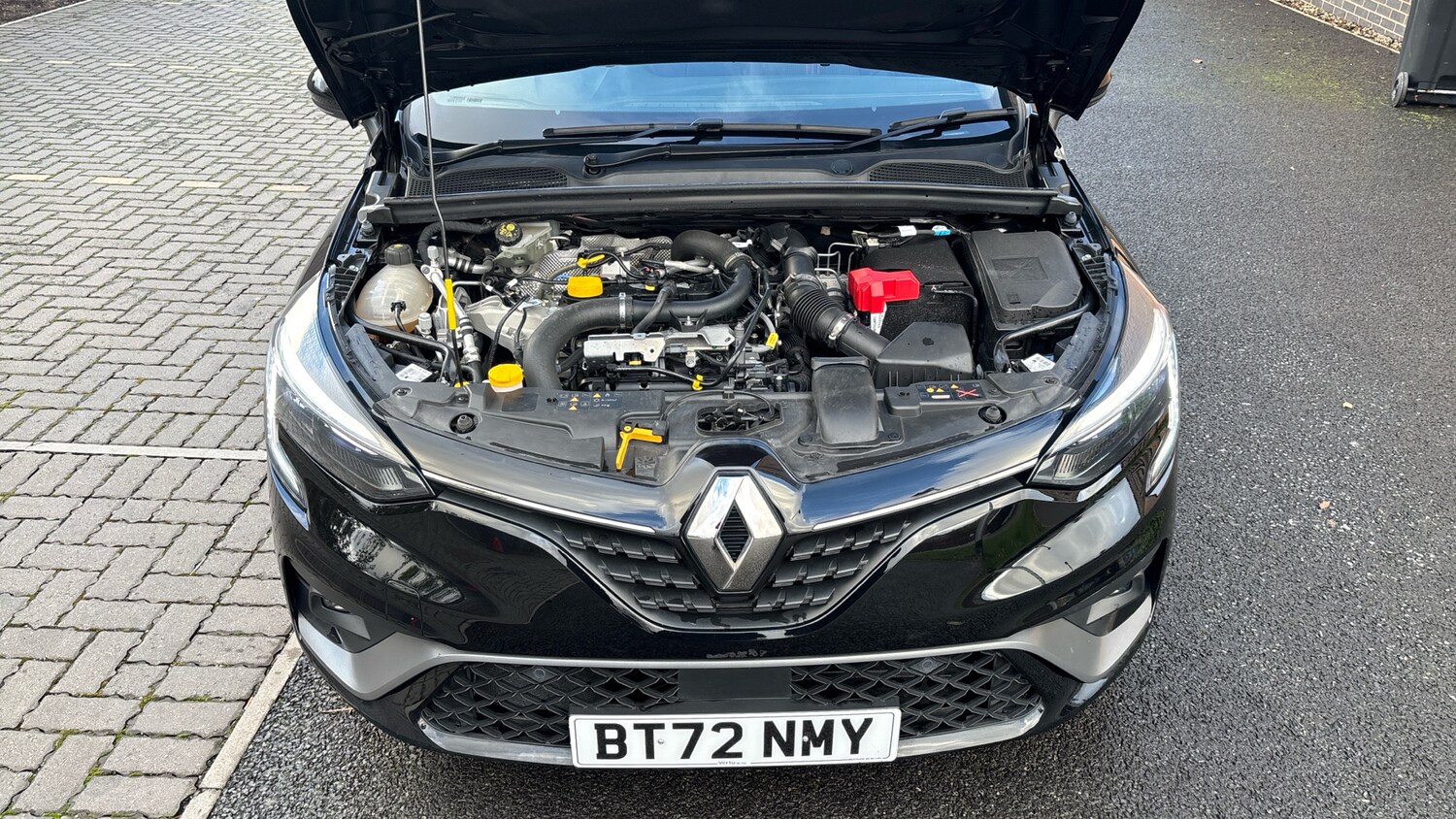 Used Renault Clio 2022 for sale - 76330349: Photo 8
