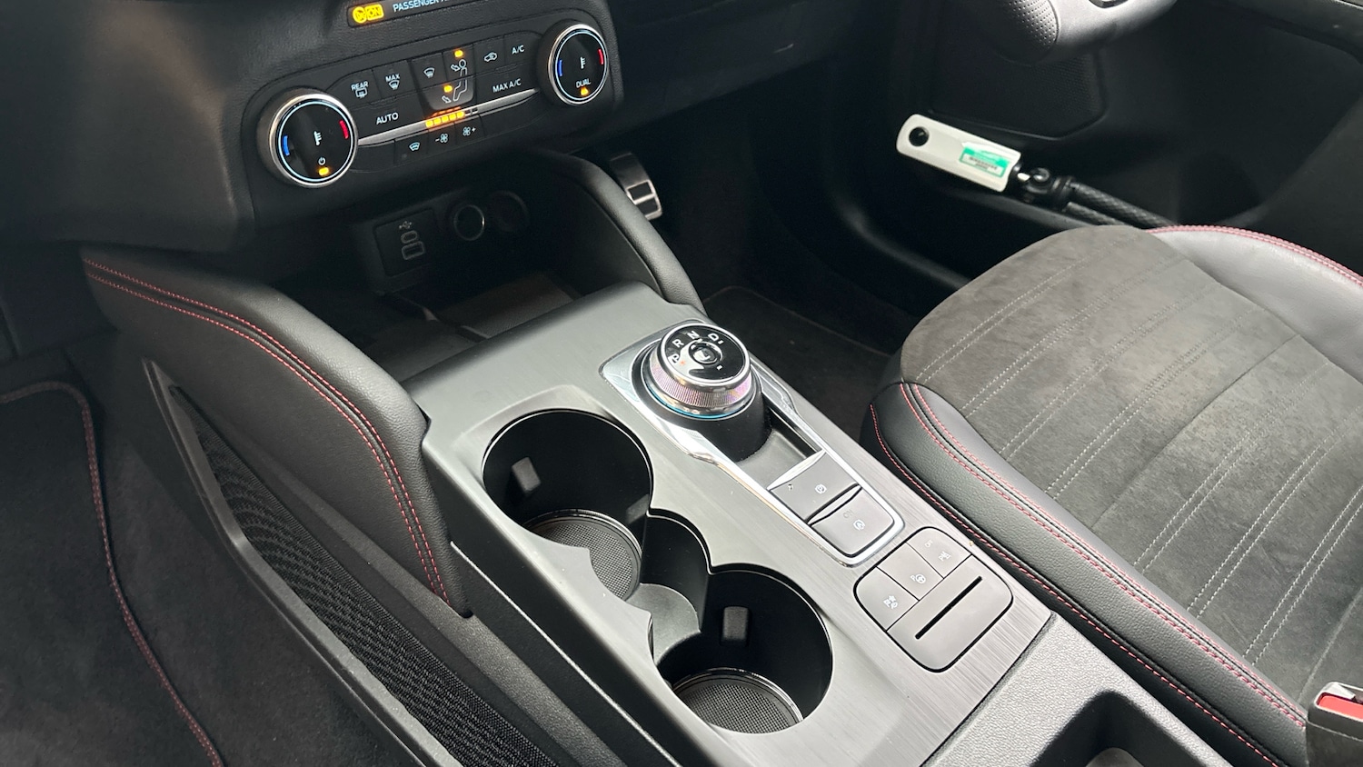 Used Ford Kuga 2023 for sale - 76830558: Photo 13