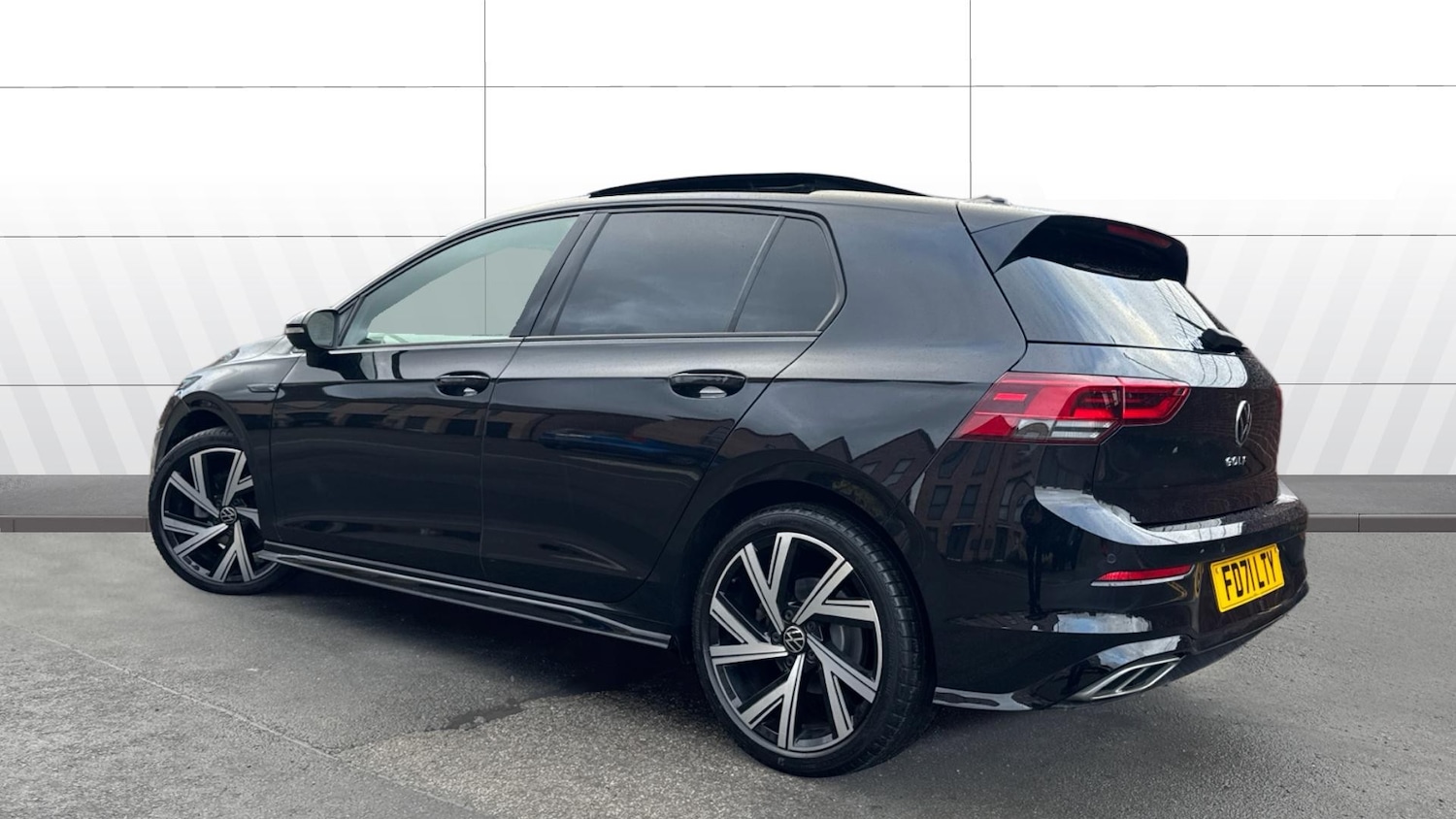 Used Volkswagen Golf 2022 for sale - 77578122: Photo 2