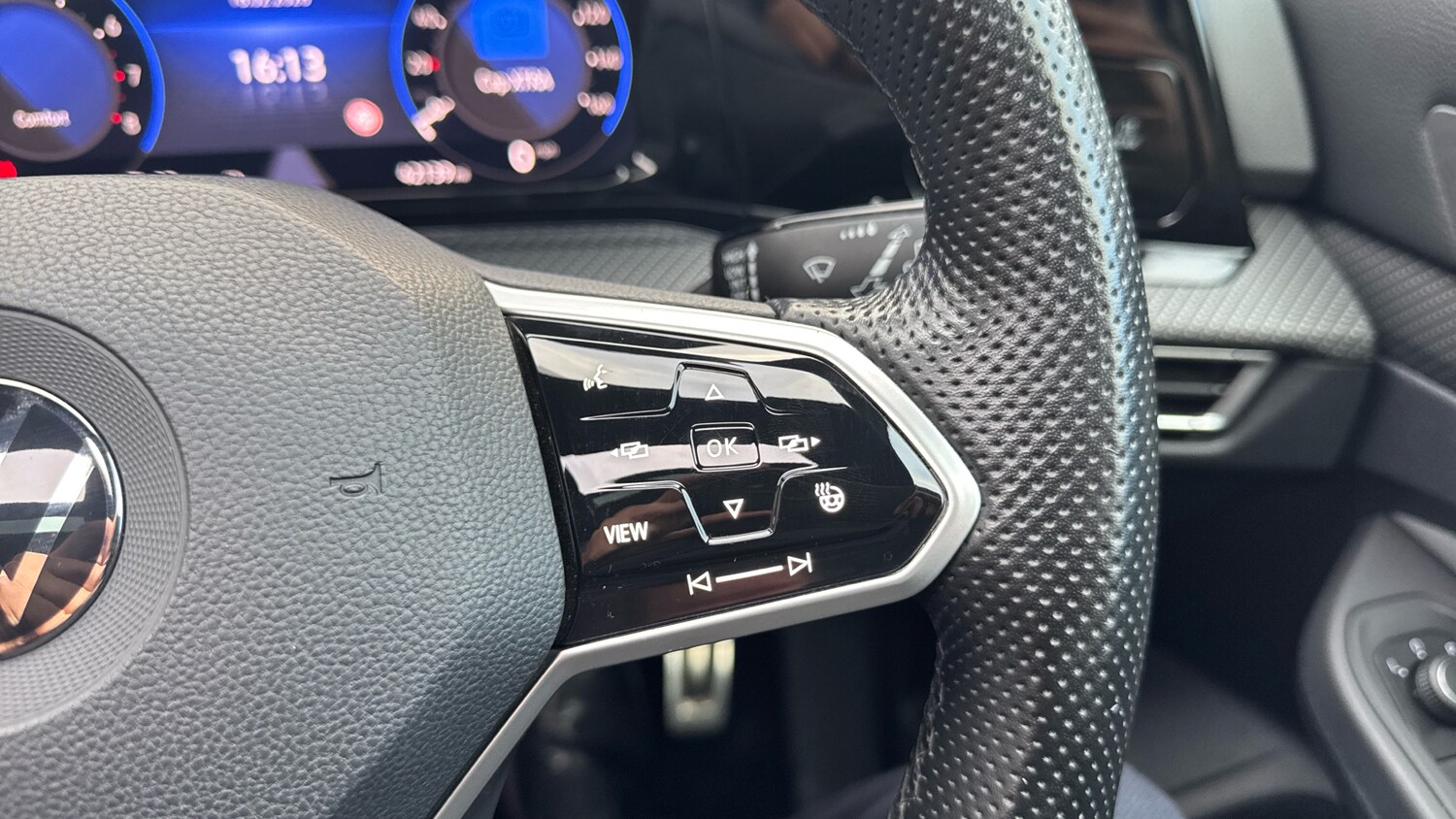 Used Volkswagen Golf 2022 for sale - 77578122: Photo 24