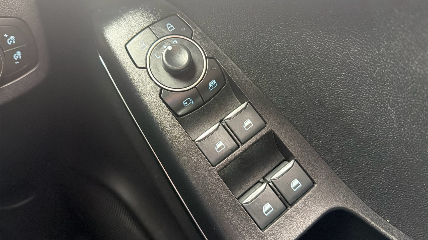 Used Ford Puma 2023 for sale - 78109145: Photo 23