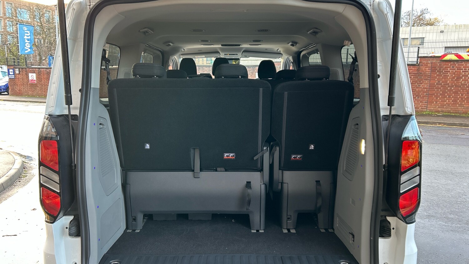 Used Ford Tourneo Custom 2026 for sale - 78155255: Photo 12