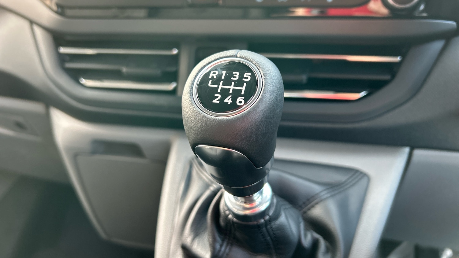 Used Ford Tourneo Custom 2026 for sale - 78155255: Photo 25