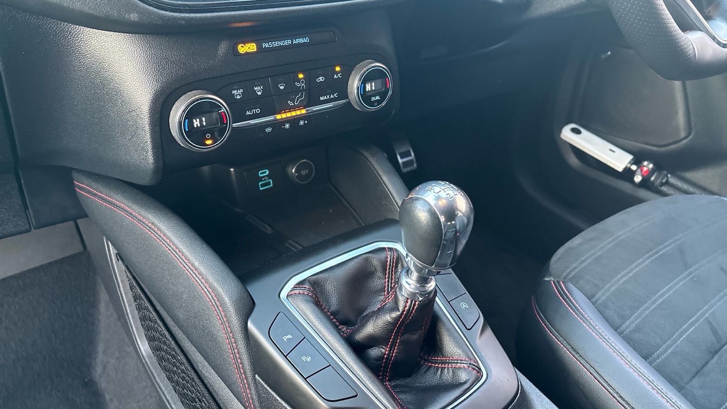 Used Ford Kuga 2020 for sale - 76611539: Photo 13