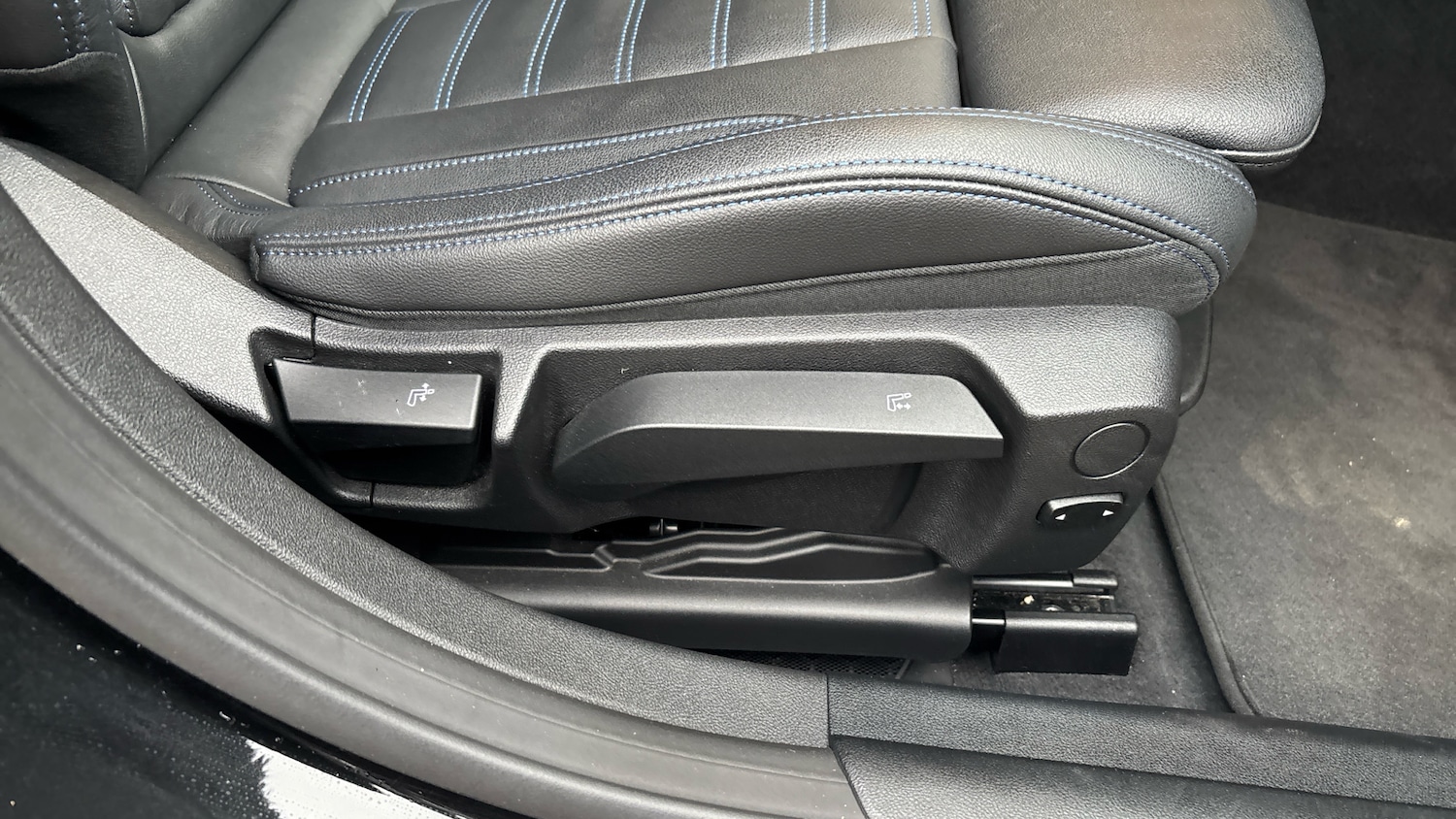 Used BMW 4 Series 2022 for sale - 77420936: Photo 44