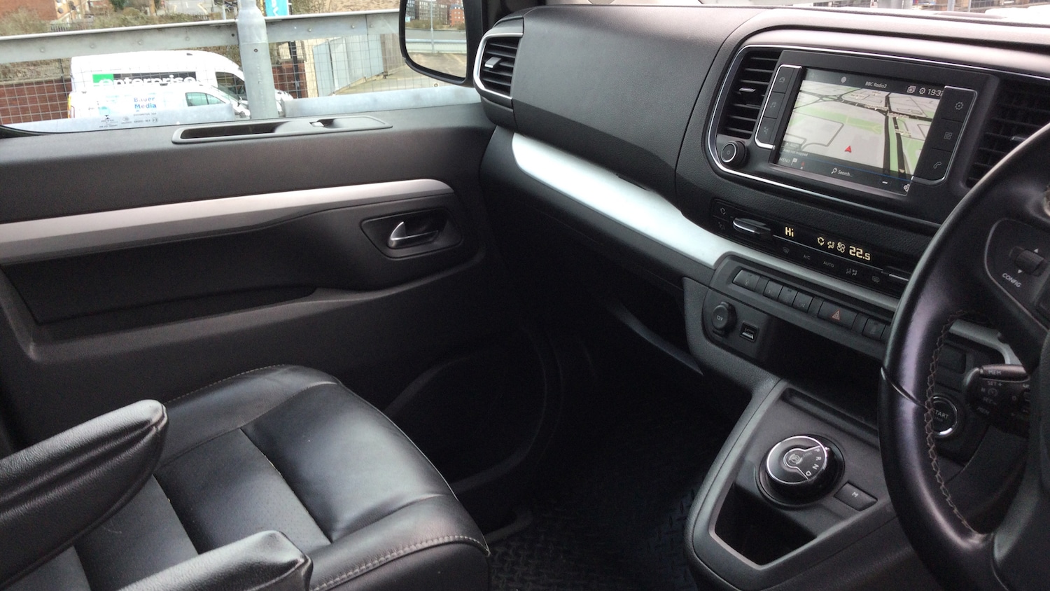 Used Peugeot Traveller 2018 for sale - 77656086: Photo 14