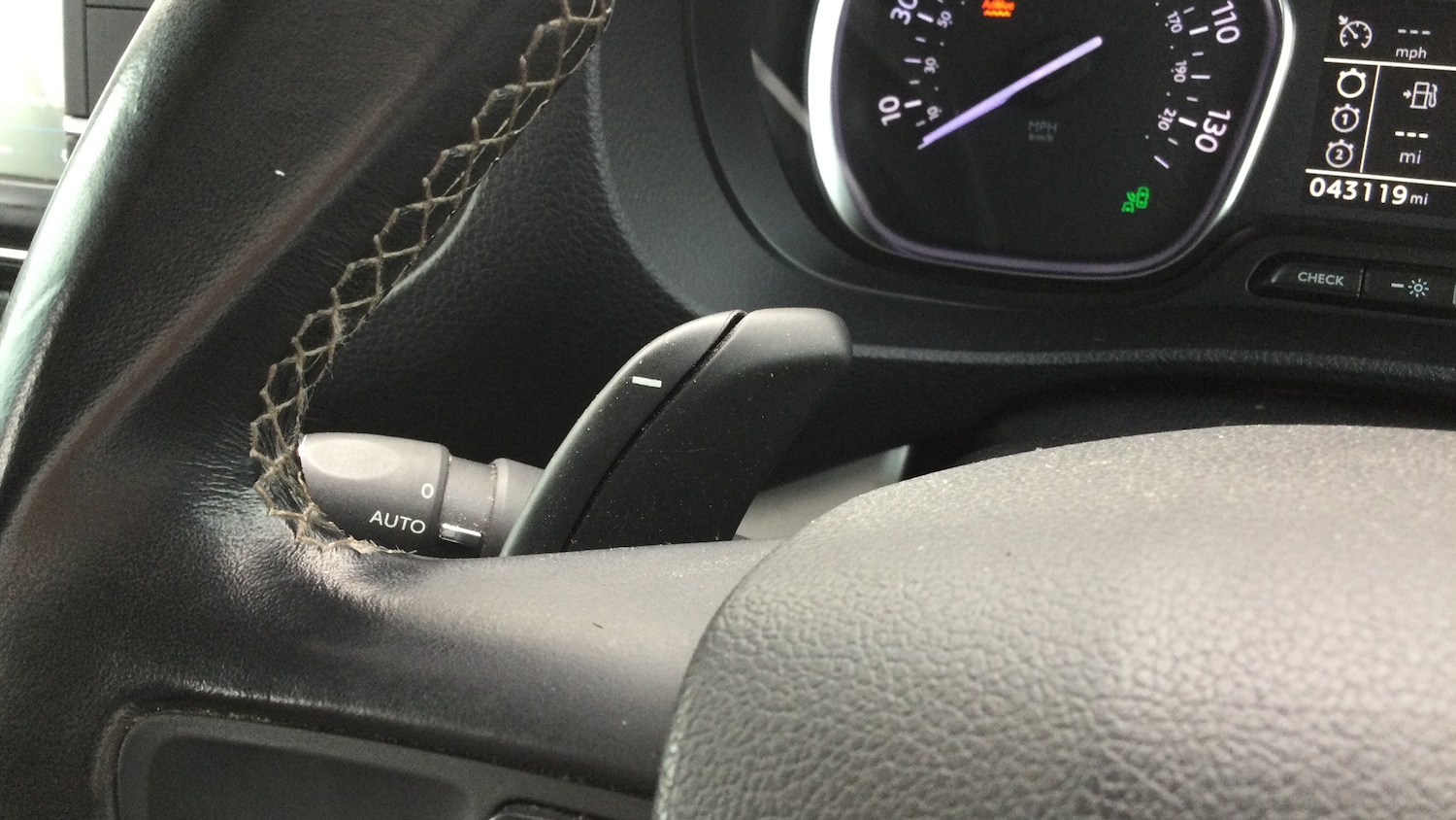 Used Peugeot Traveller 2018 for sale - 77656086: Photo 28