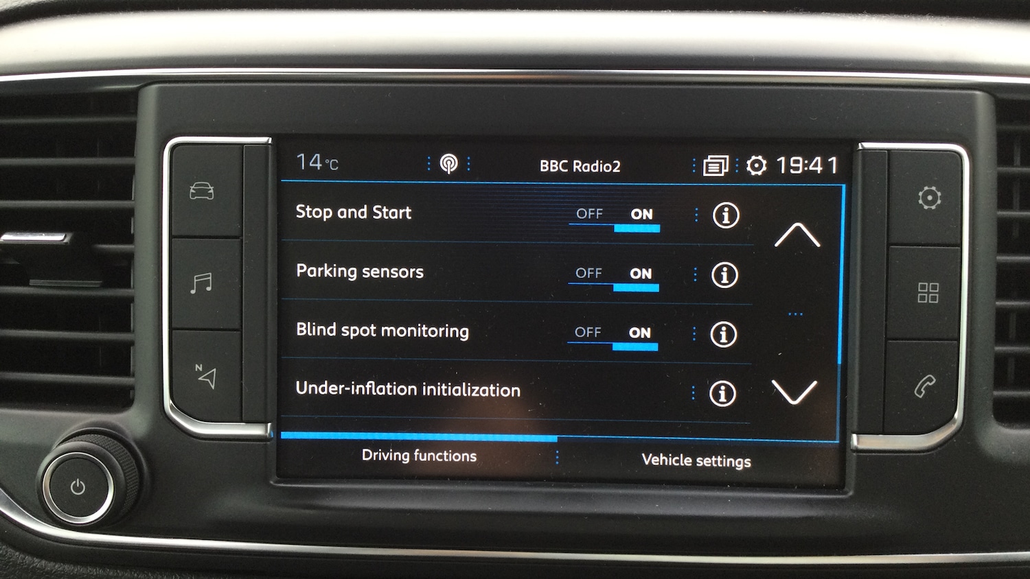 Used Peugeot Traveller 2018 for sale - 77656086: Photo 33