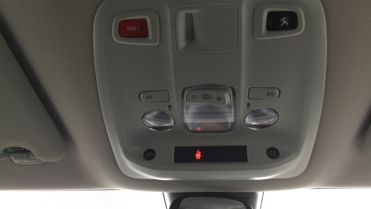 Used Peugeot Traveller 2018 for sale - 77656086: Photo 35