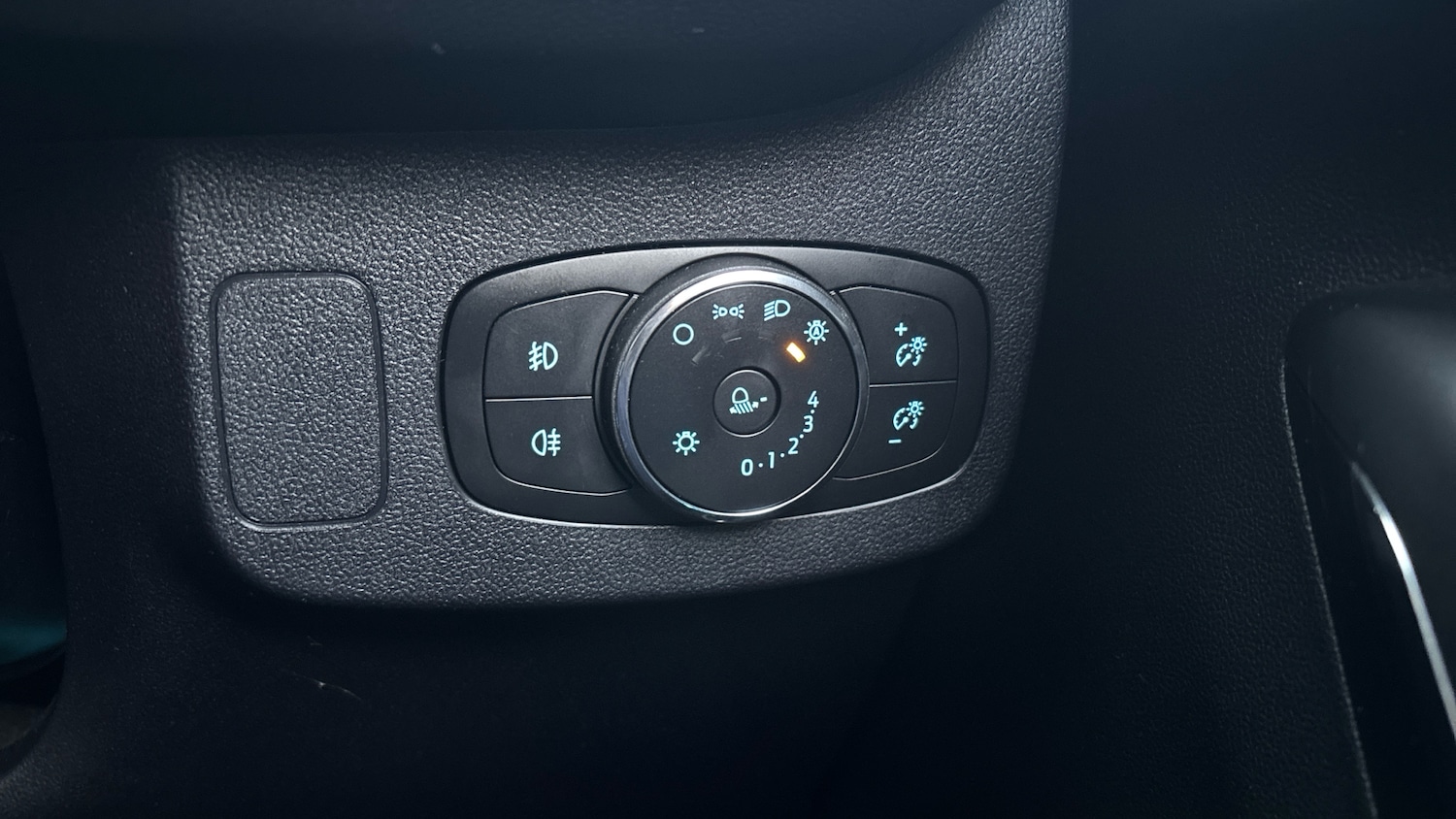 Used Ford Puma 2022 for sale - 76931560: Photo 27