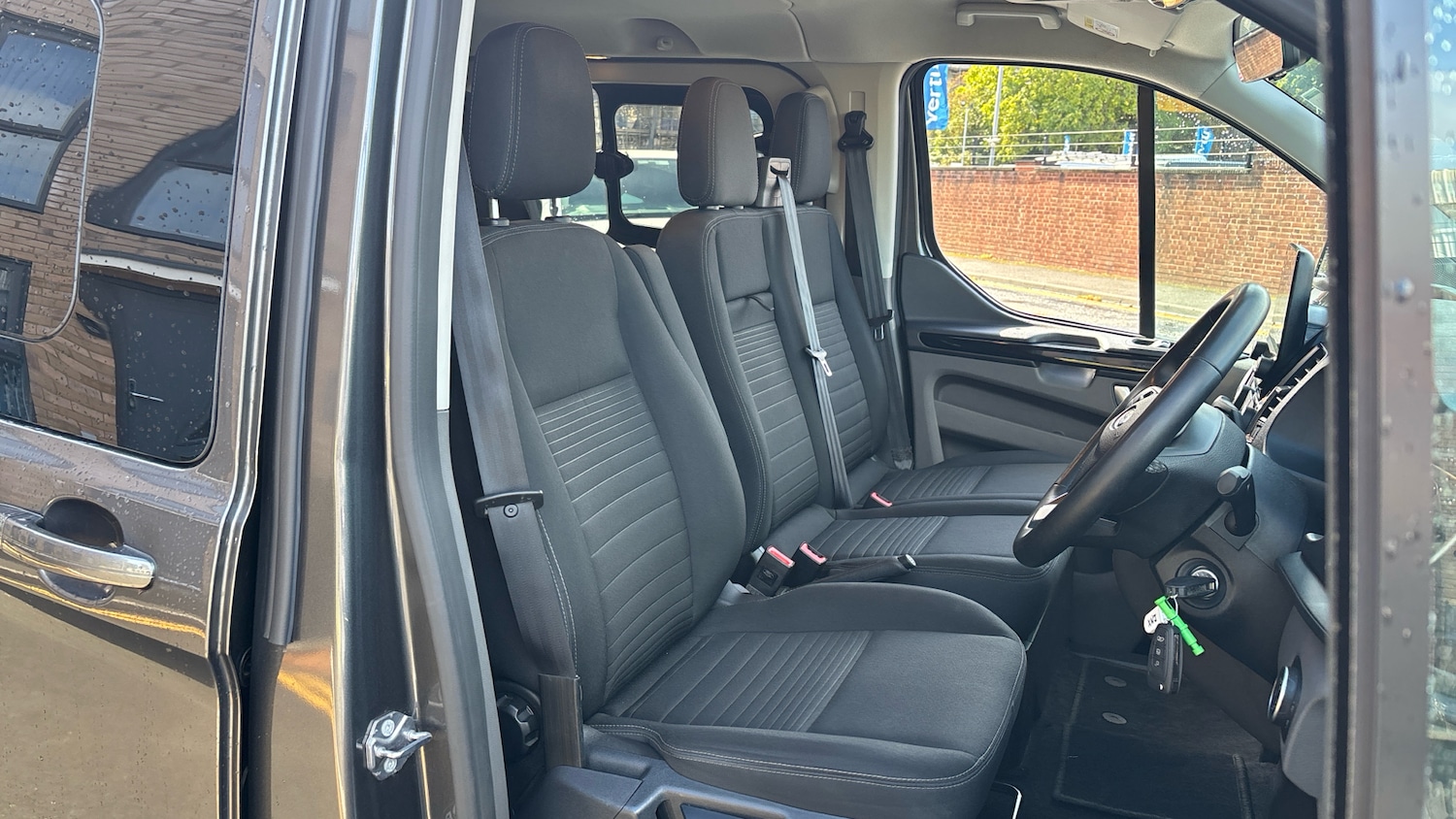 Used Ford Transit Custom 2023 for sale - 75968438: Photo 38