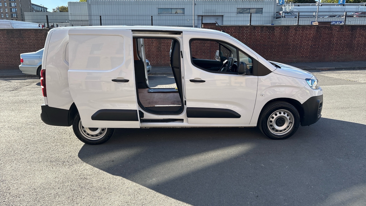Vehicle 28