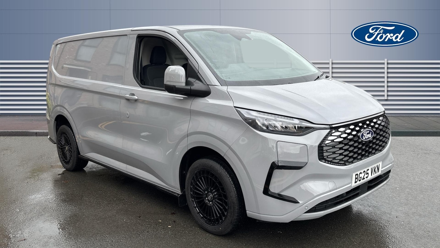 Used Ford Transit Custom 2025 for sale - 76891939: Photo 1