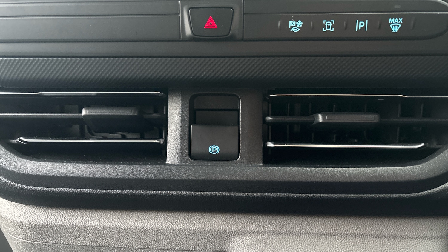 Used Ford Transit Custom 2025 for sale - 76891939: Photo 35