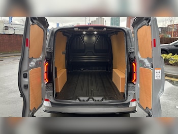 Used Ford Transit Custom 2025 for sale - 76891939: Photo