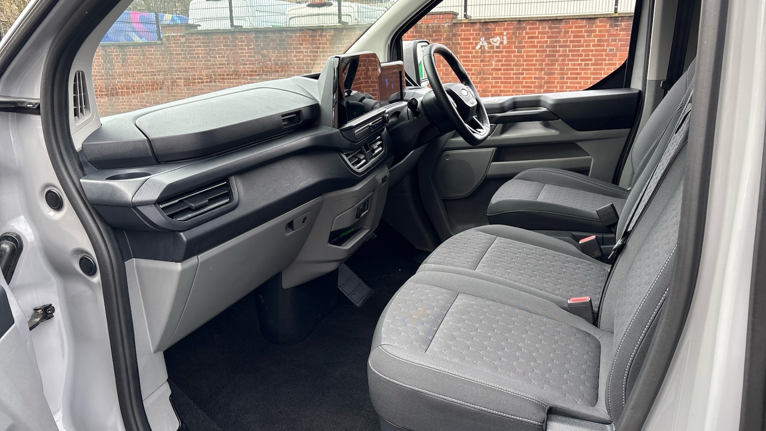 Used Ford Transit Custom 2025 for sale - 77946019: Photo 13