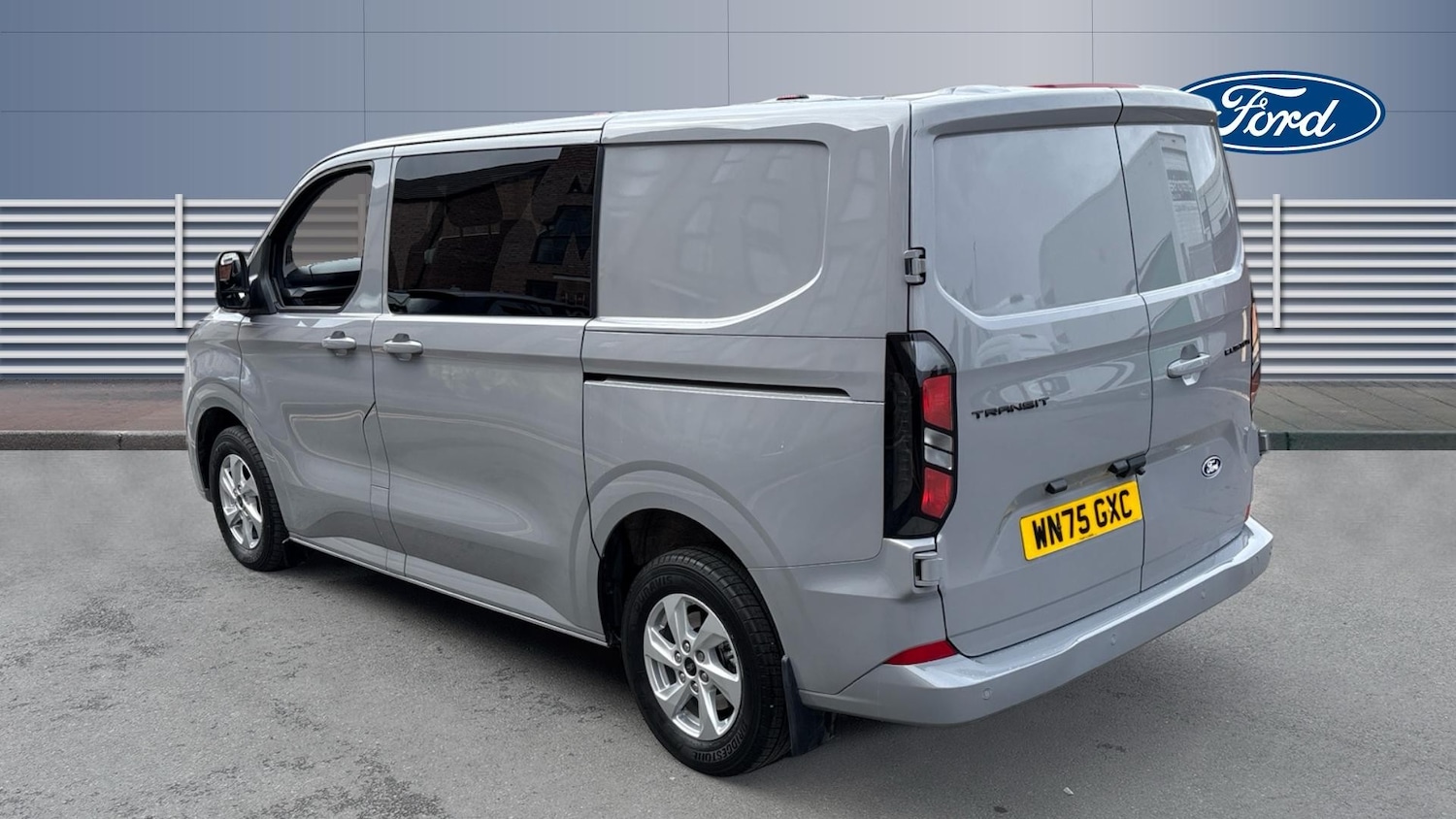 Used Ford Transit Custom 2025 for sale - 77946019: Photo 2
