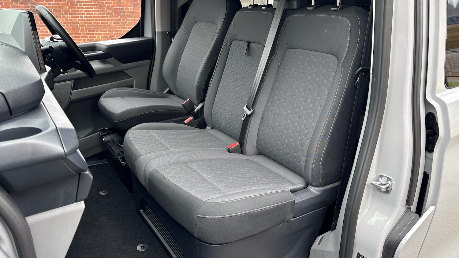 Used Ford Transit Custom 2025 for sale - 77946019: Photo 32