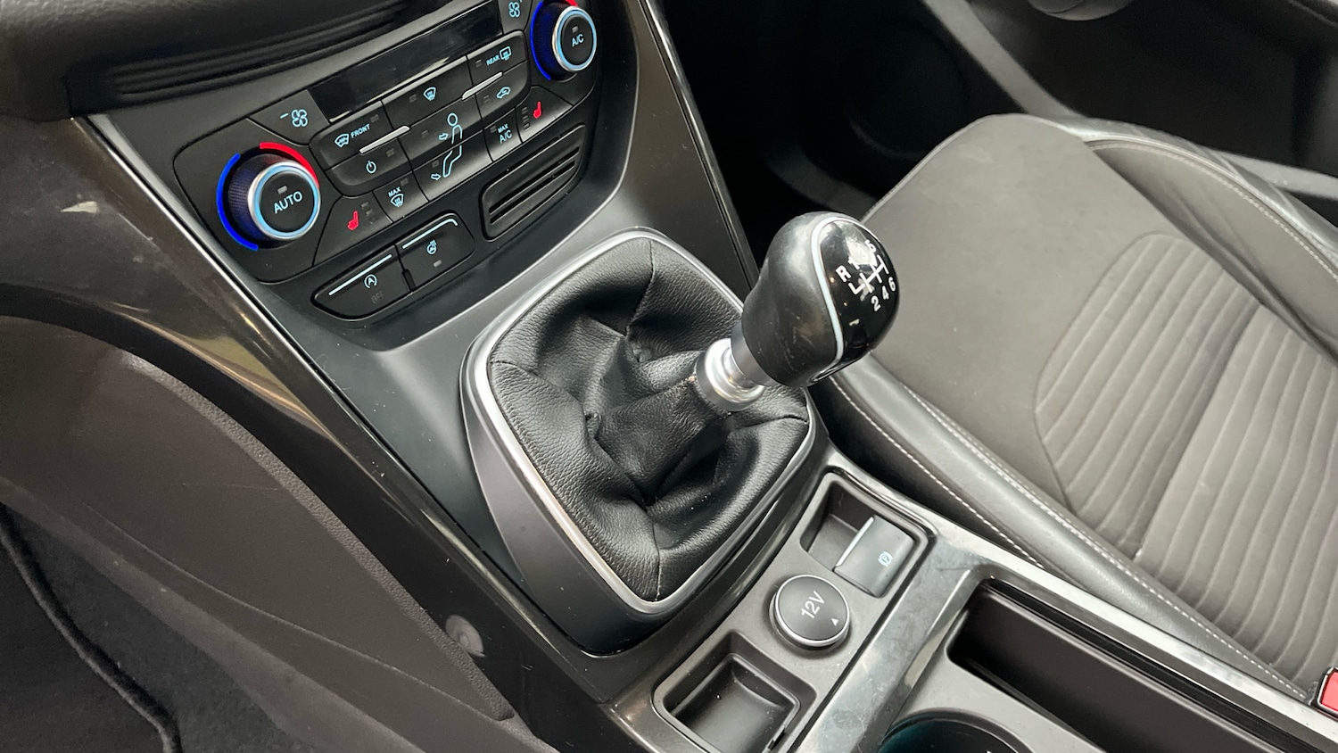 Used Ford Kuga 2019 for sale - 77643599: Photo 13