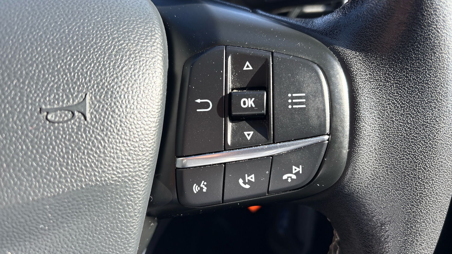 Used Ford Fiesta 2018 for sale - 78053427: Photo 28