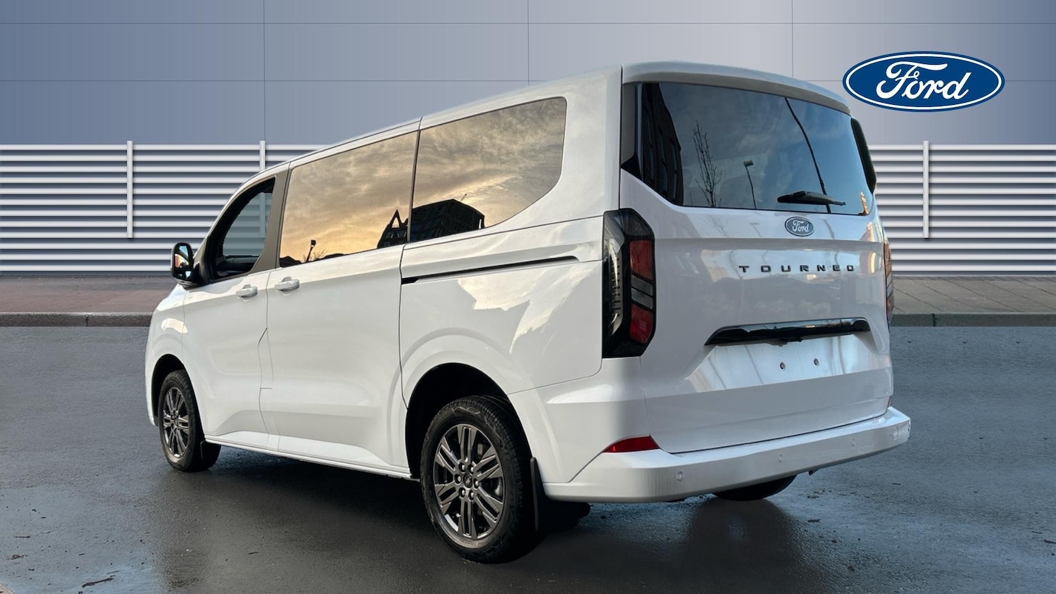 Used Ford Tourneo Custom 2026 for sale - 78155274: Photo 2