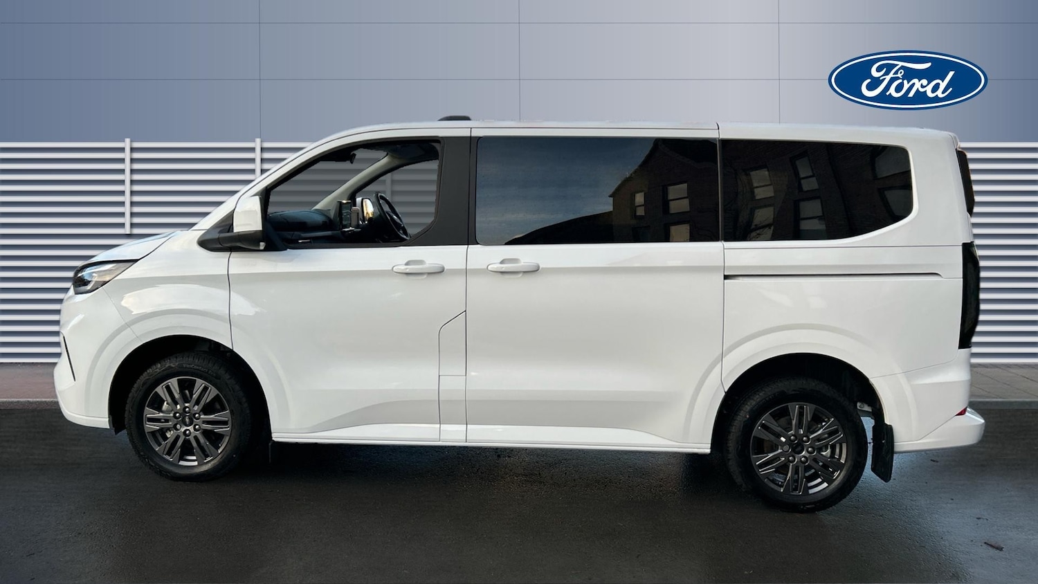 Used Ford Tourneo Custom 2026 for sale - 78155274: Photo 4