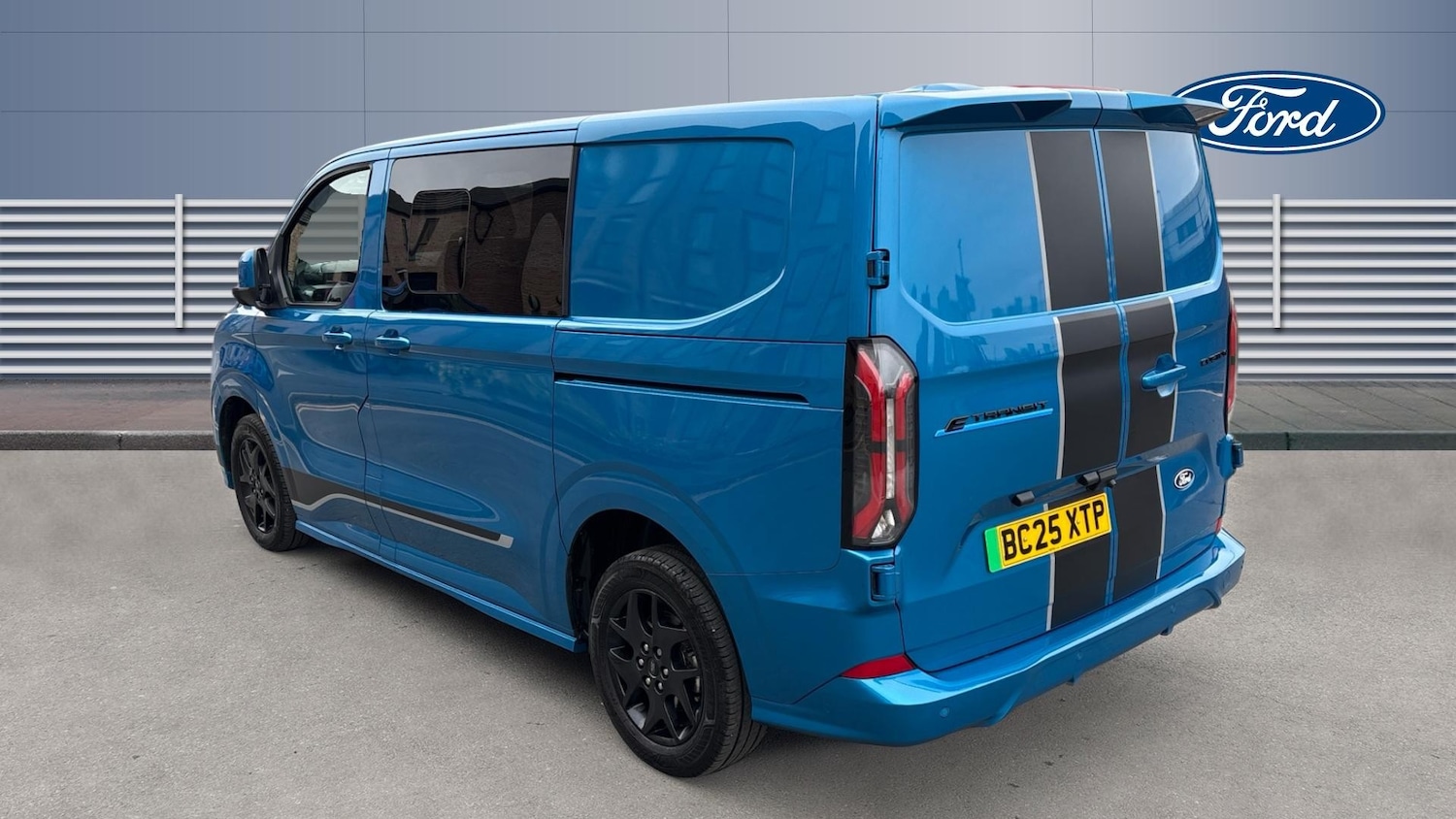 Used Ford Transit Custom 2025 for sale - 77601934: Photo 2