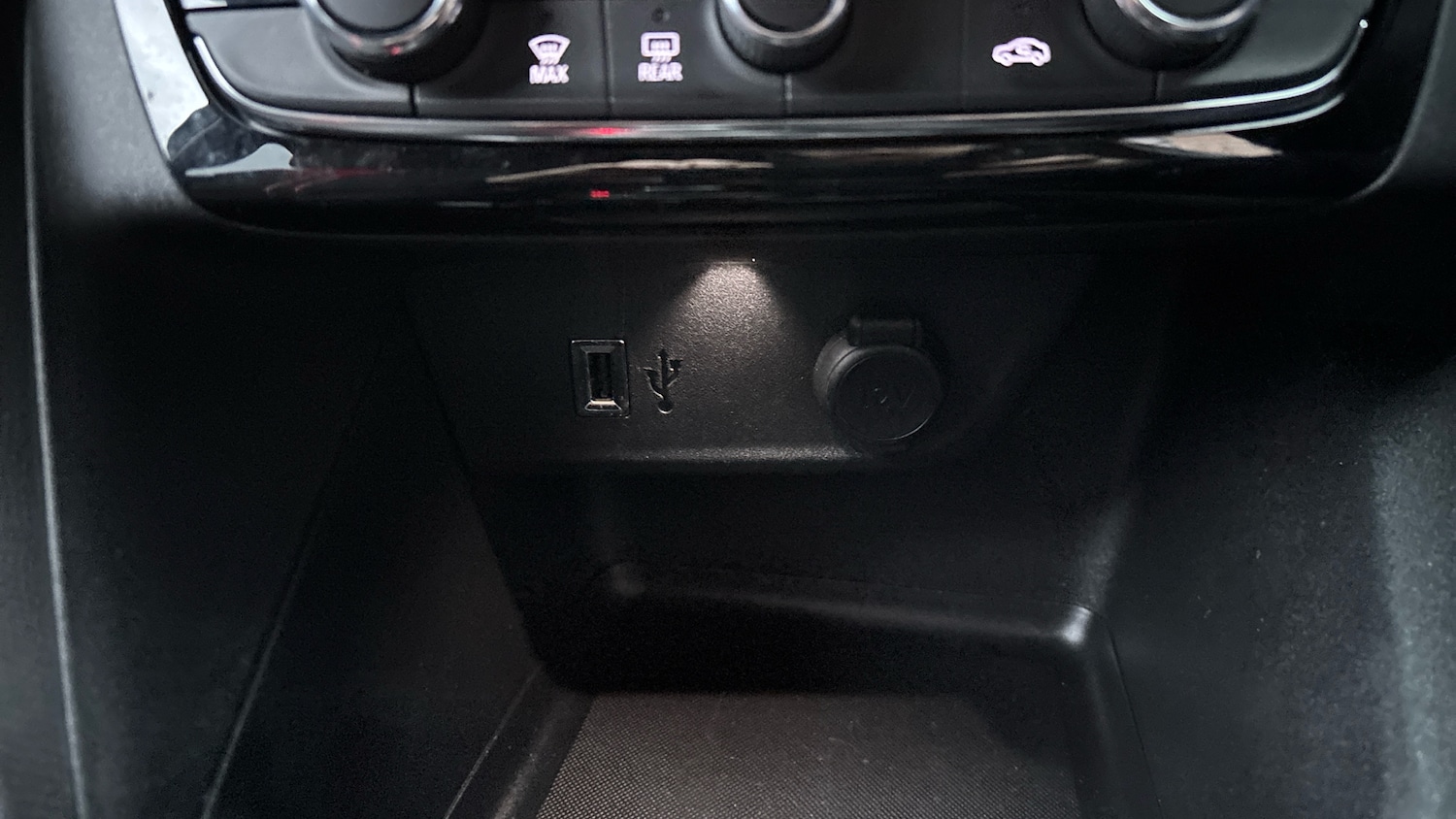 Used Vauxhall Corsa 2021 for sale - 76476376: Photo 31