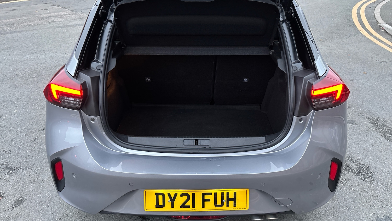 Used Vauxhall Corsa 2021 for sale - 76476376: Photo 4