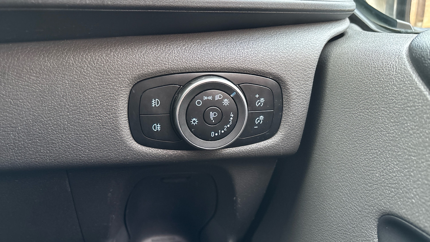 Used Ford Transit Custom 2022 for sale - 77135657: Photo 31