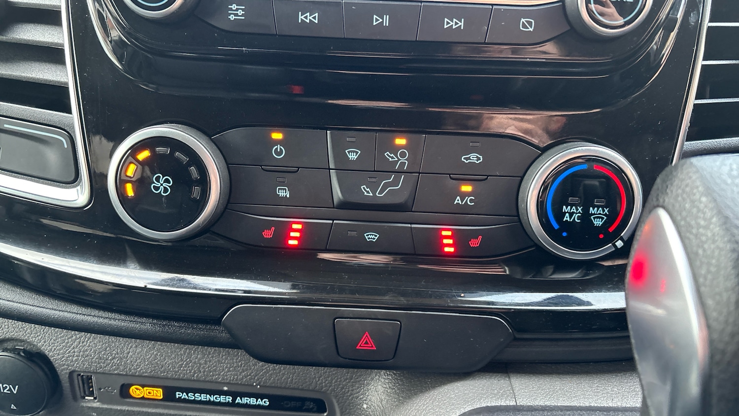 Used Ford Transit Custom 2022 for sale - 77135657: Photo 35