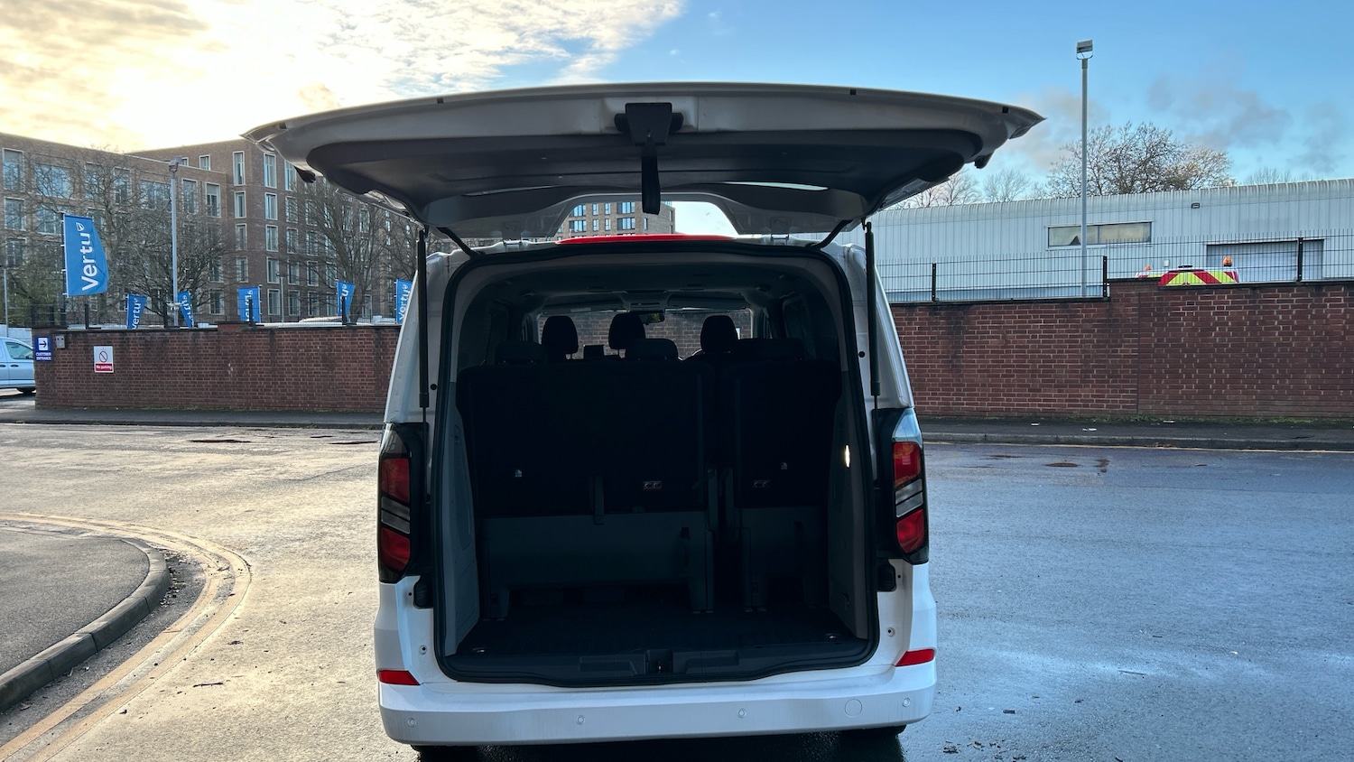 Used Ford Tourneo Custom 2026 for sale - 78155270: Photo 3