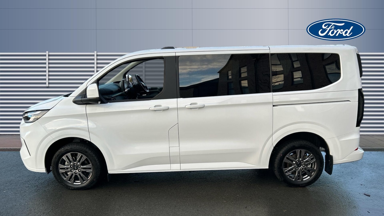 Used Ford Tourneo Custom 2026 for sale - 78155270: Photo 4