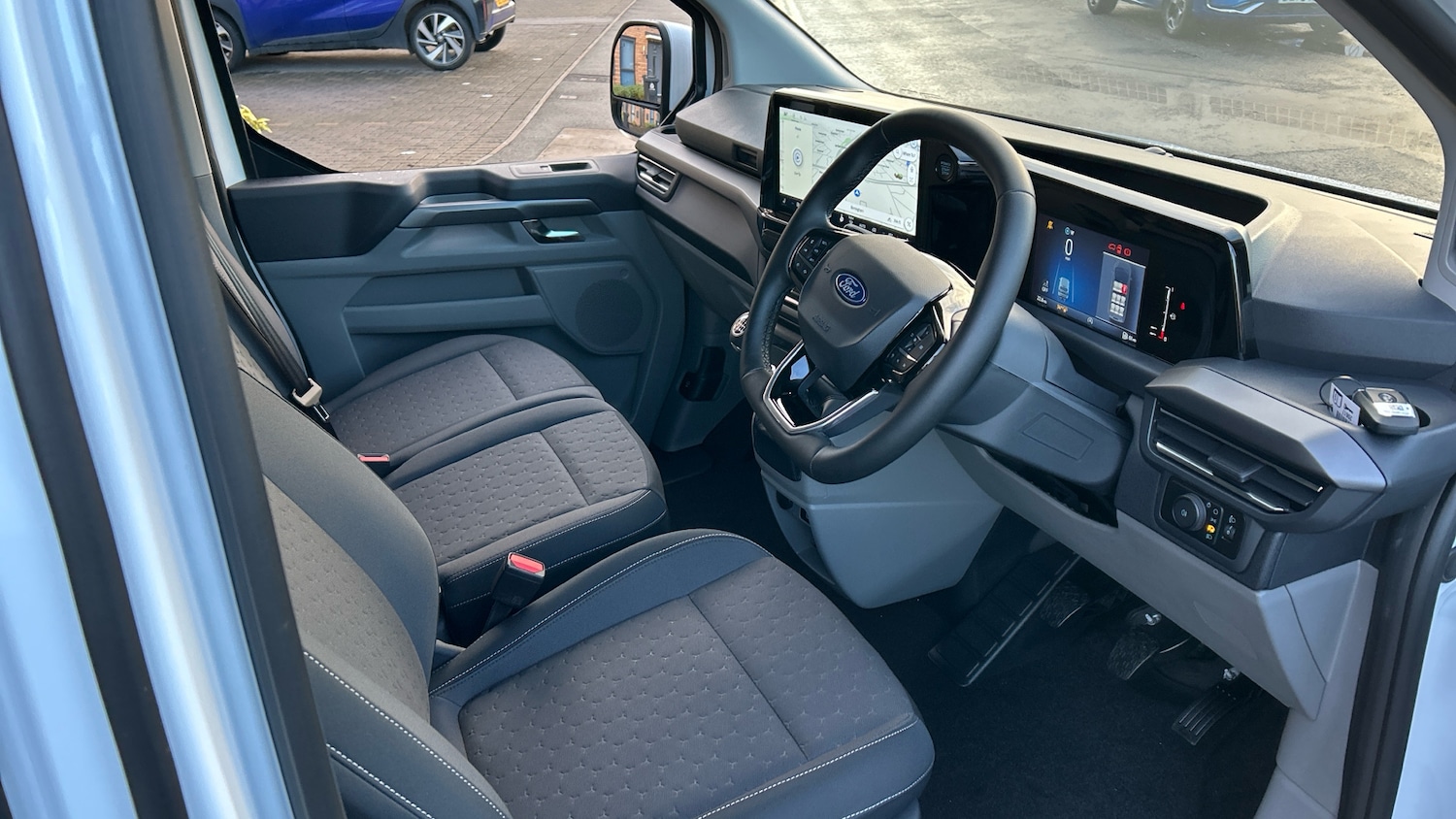 Used Ford Tourneo Custom 2026 for sale - 78155270: Photo 6