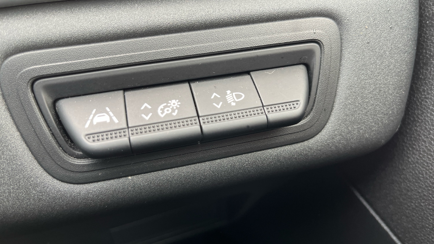 Used Renault Captur 2020 for sale - 77643601: Photo 25