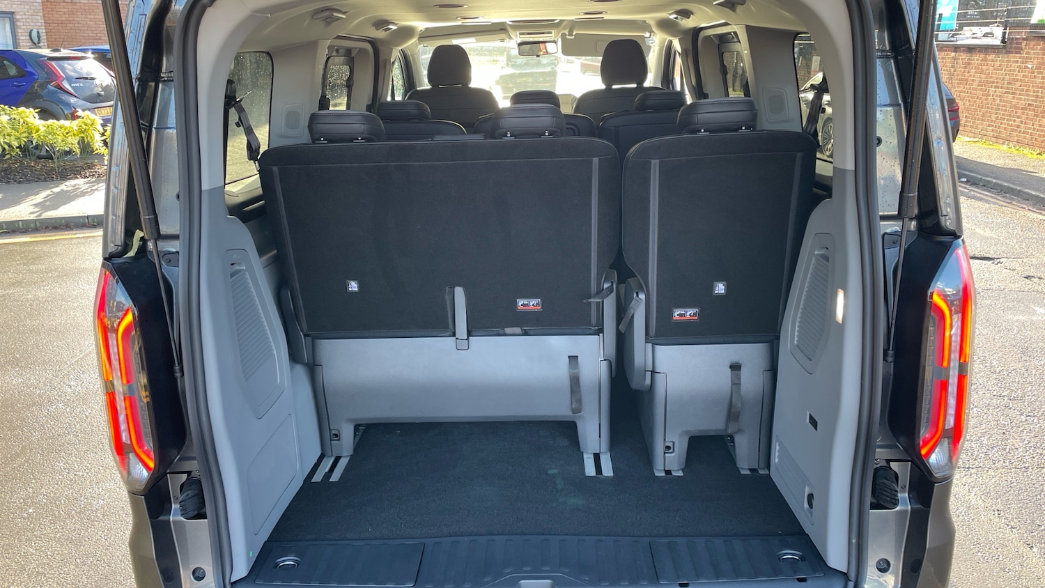 Used Ford Tourneo Custom 2026 for sale - 78155263: Photo 12