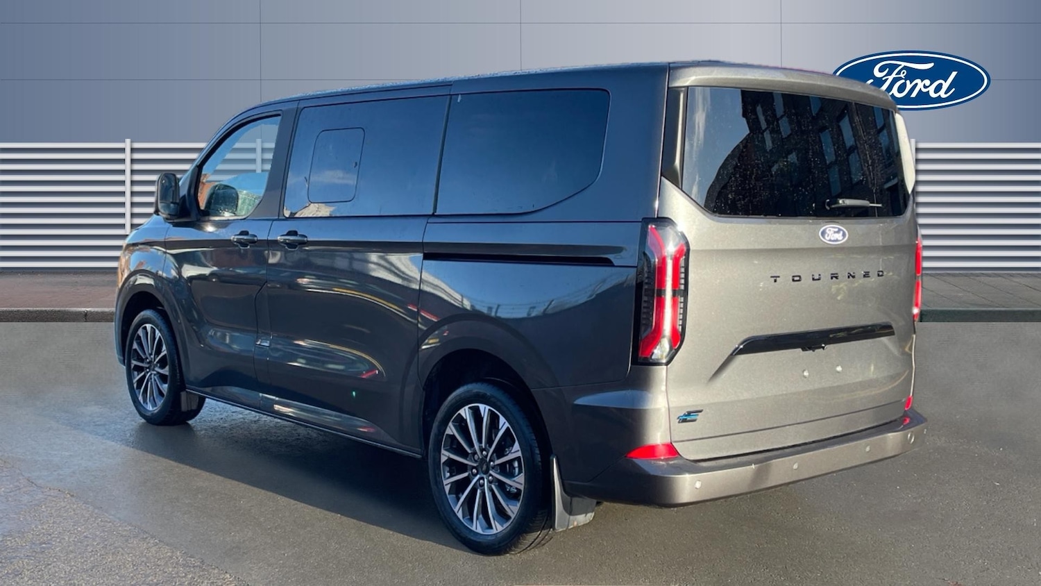 Used Ford Tourneo Custom 2026 for sale - 78155263: Photo 2